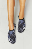 MMshoes On The Shore Water Shoes in Black Pattern - Ajonjolí&Spice33 Bazaar
