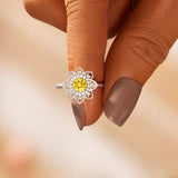 Flower Shape Zircon Platinum-Plated 925 Sterling Silver Ring - Ajonjolí&Spice33 Bazaar
