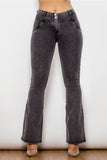 Two-Button Flare Jeans - Ajonjolí&Spice33 Bazaar
