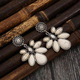 Artificial Turquoise Flower Earrings - Ajonjolí&Spice33 Bazaar